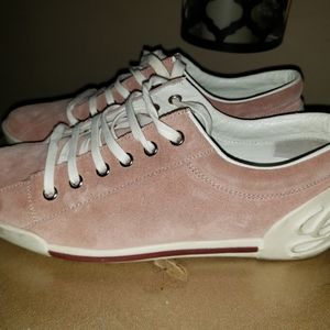 Authentic Pink Gucci Sneakers